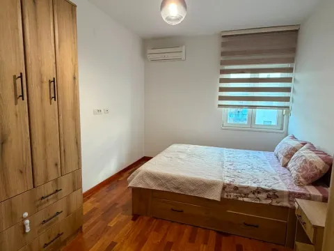 Rent, two bedroom apartment, 68m², City Kvart, Podgorica - image 3