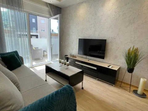 Prodaja, jednosoban stan, 46m², Bijeli Do, Budva - image 12