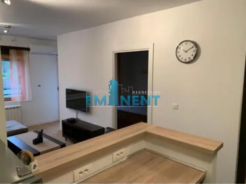 Rent, apartment, 45m², Zemun Sve Podlokacije, Beograd - image 2