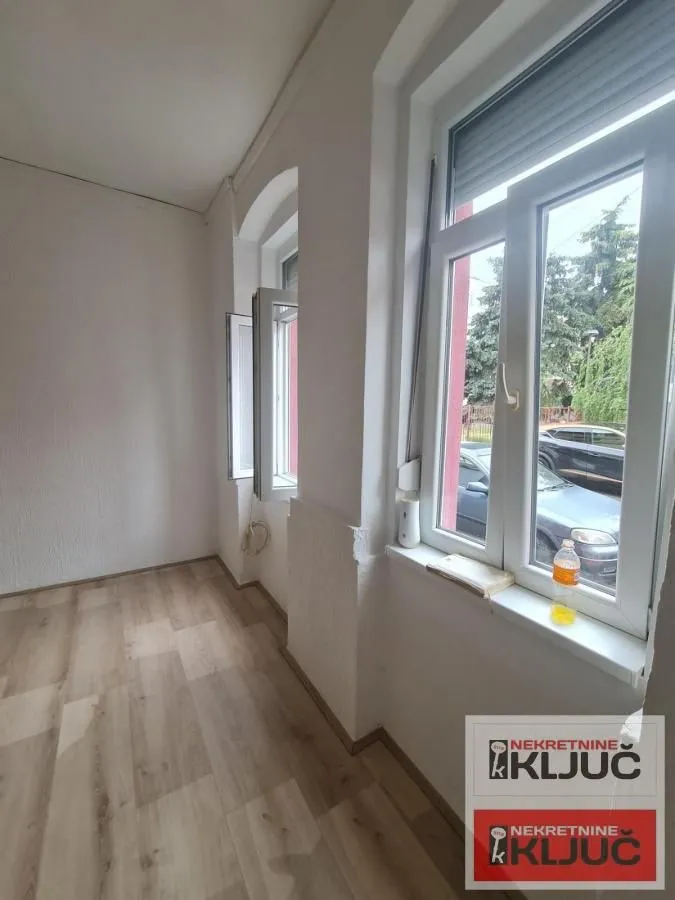 Prodaja, dvosoban stan, 37m², Podbara, Novi Sad Sve Podlokacije