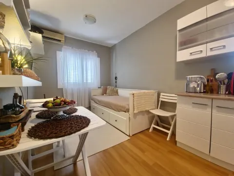 Rent, house, 38m², Lastva Grbaljska, Kotor - image 12