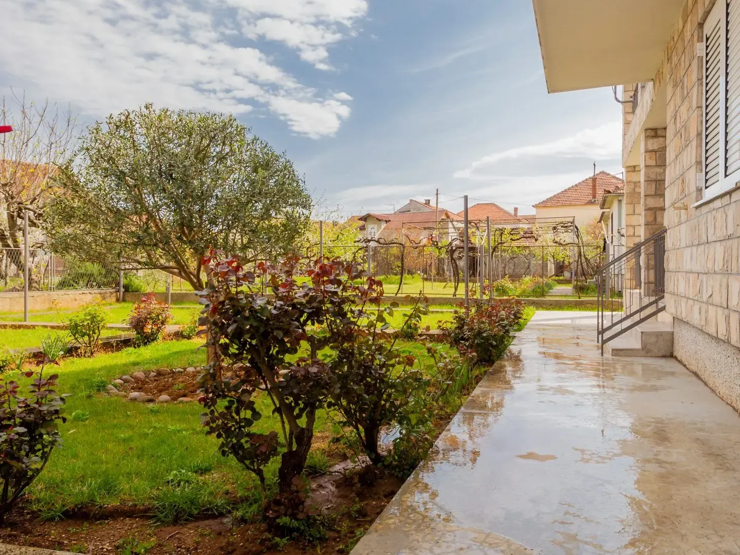 Prodaja, kuća, 260m², Zabjelo, Podgorica