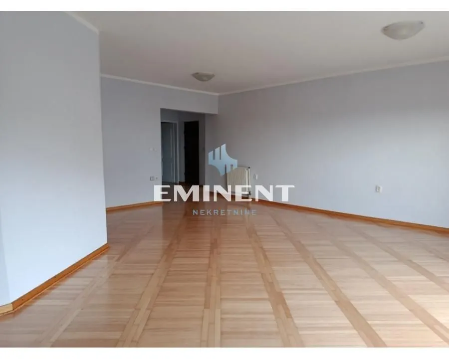 Rent, four bedroom apartment, 125m², Savski Venac, Beograd
