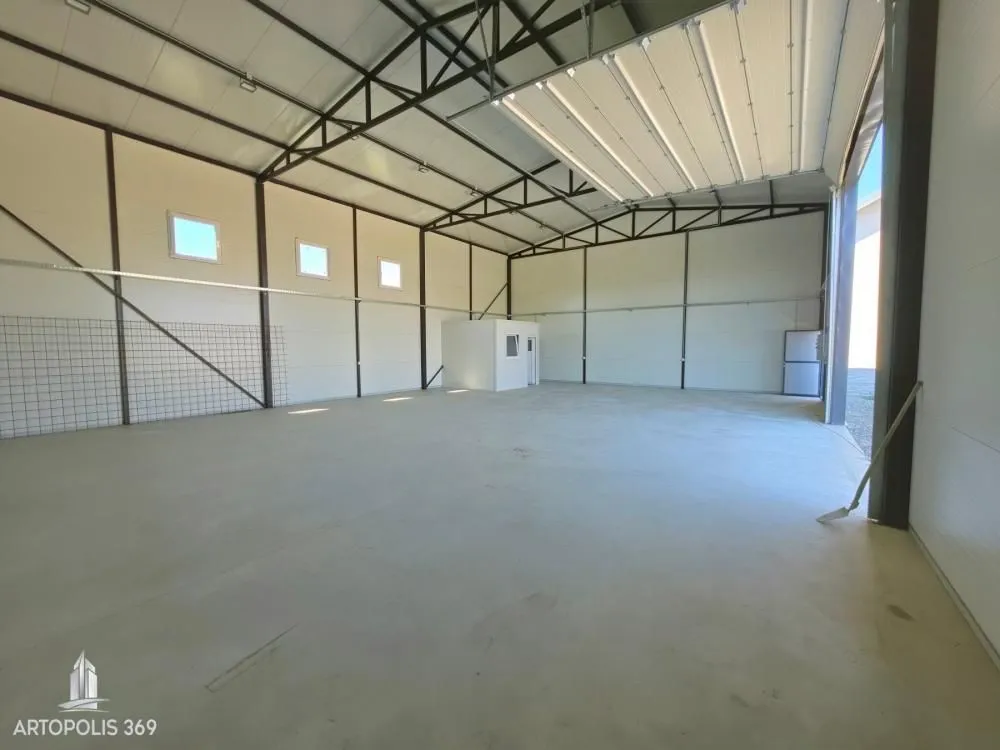 Rent, office space, 205m², Batajnica, Beograd