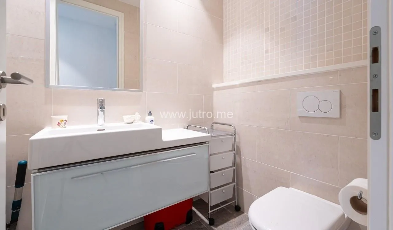 Prodaja, trosoban stan, 108m², Luštica Bay, Tivat