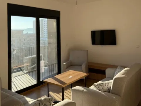 Rent, two bedroom apartment, 62m², Bar, Crna Gora - image 12