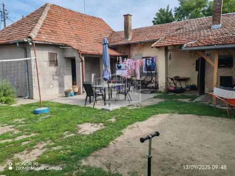 Prodaja, kuća, 92m², Novo Selo, Subotica - image 10