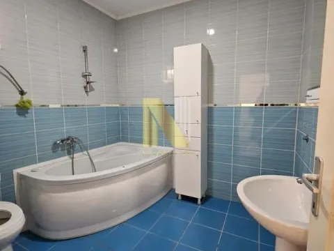 Izdavanje, poslovni prostor, 100m², Rotkvarija, Novi Sad Sve Podlokacije - image 7