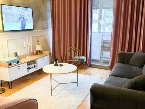 Prodaja, jednosoban stan, 38m², Podgorica, Crna Gora - image 1
