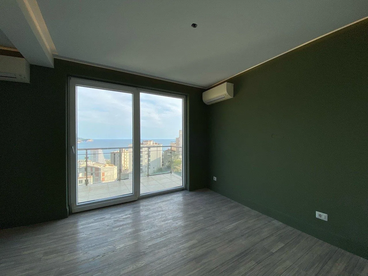 Sale, two bedroom apartment, 131m², Kamenovo, Budva