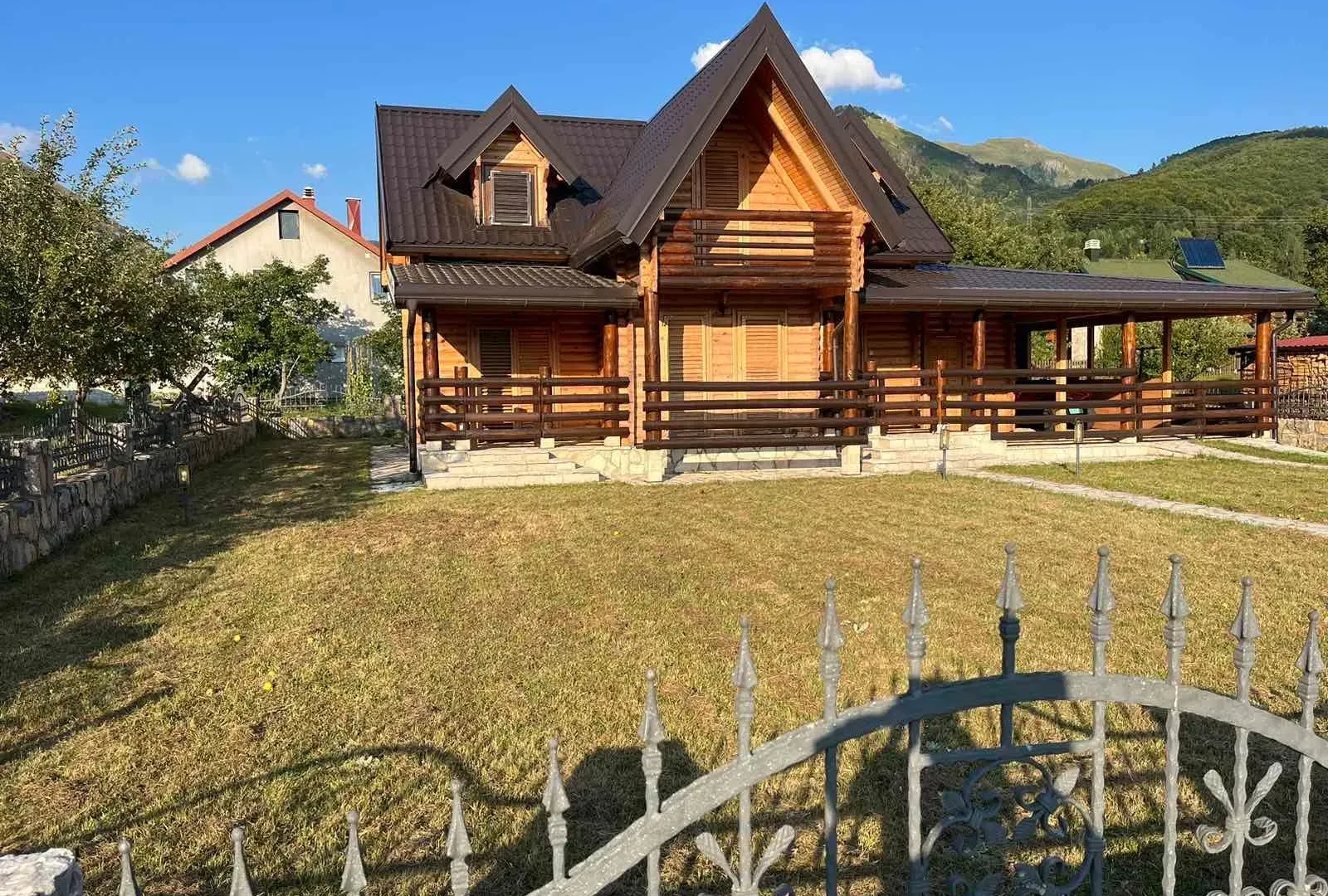 Sale, house, 180m², Kolašin, Crna Gora