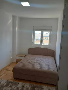 Rent, one bedroom apartment, 45m², Tuški Put, Podgorica - image 11
