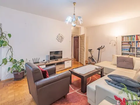 Sale, three bedroom apartment, 80m², Autokomanda, Voždovac Sve Podlokacije - image 3