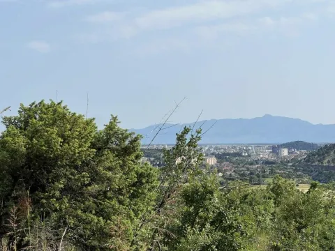 Zemljište in Rogami