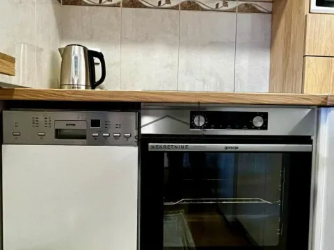 Izdavanje, jednosoban stan, 44m², Sajam, Novi Sad Sve Podlokacije - image 6