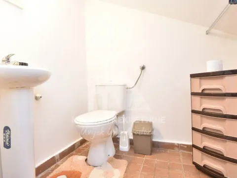 Rent, one bedroom apartment, 38m², 1 maj, Podgorica - image 10