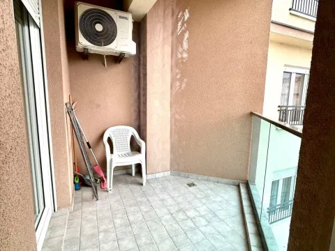 Rent, one bedroom apartment, 45m², Zabjelo, Podgorica - image 11