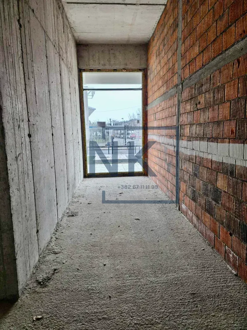 Izdavanje, poslovni prostor, 165m², Central Point, Podgorica