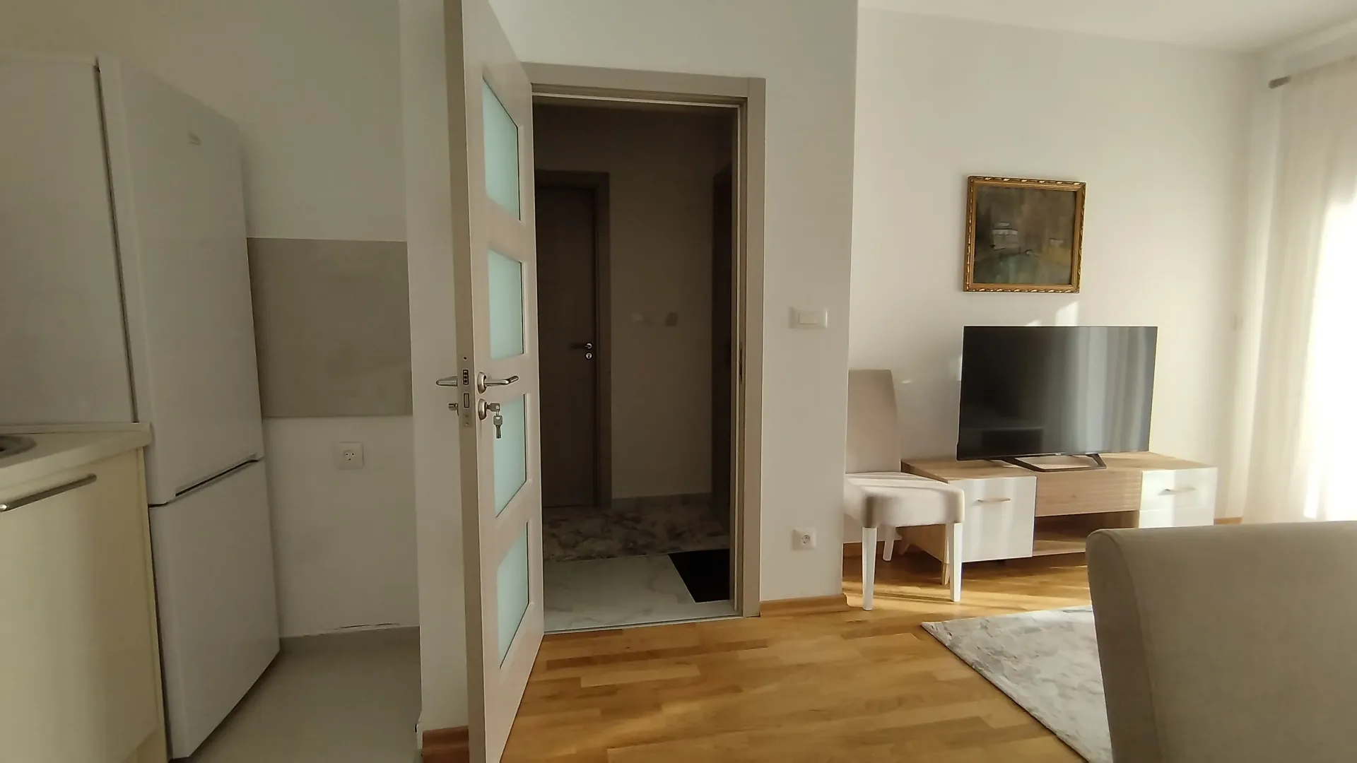 Izdavanje, jednosoban stan, 40m², Zabjelo, Podgorica
