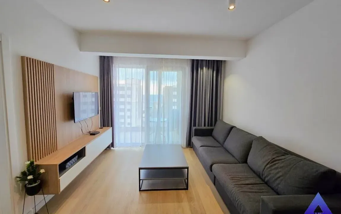 Prodaja, jednosoban stan, 52m², Bečići, Budva