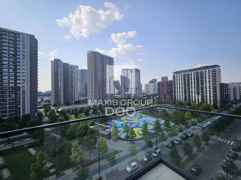 Izdavanje, četvorosoban stan, 116m², Savski Venac, Beograd