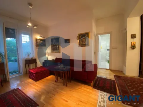Sale, three bedroom apartment, 72m², Vračar Hram, Vračar Sve Podlokacije - image 1