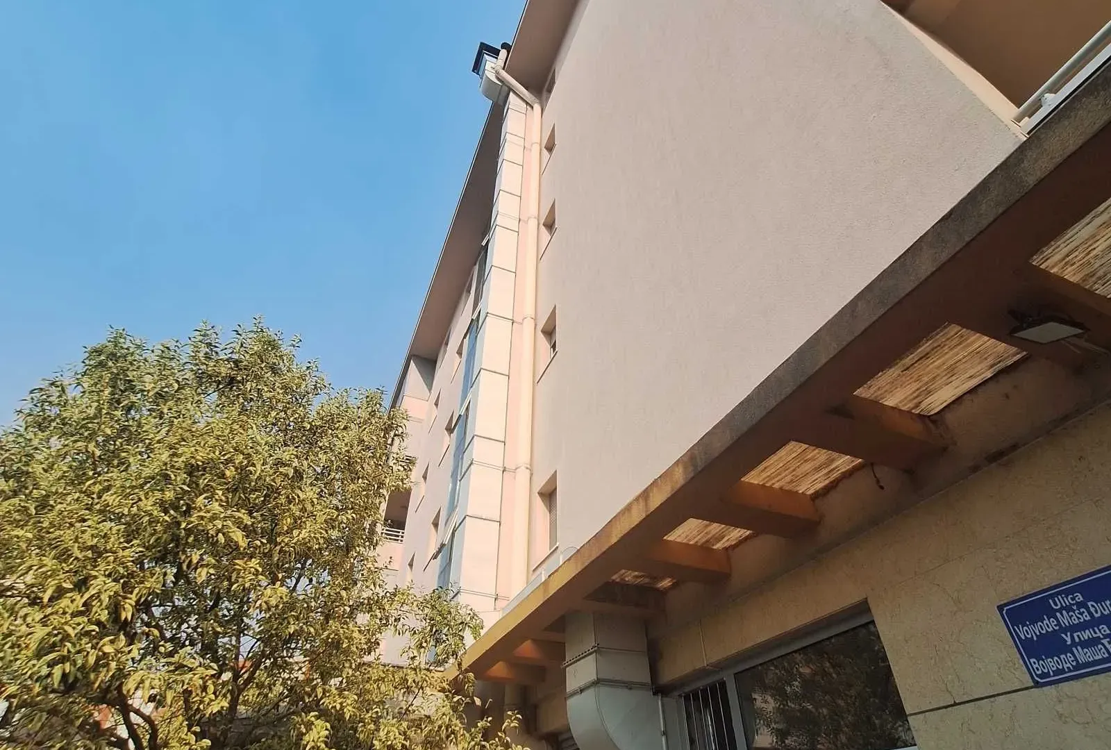Izdavanje, poslovni prostor, 300m², City Kvart, Podgorica