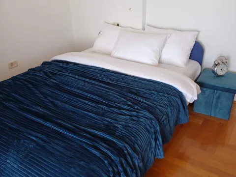 Rent, two bedroom apartment, 80m², Bonići, Tivat - image 4