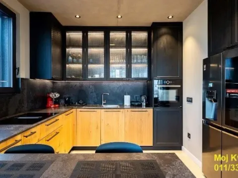 Rent, three bedroom apartment, 193m², Stari Grad, Beograd - image 4