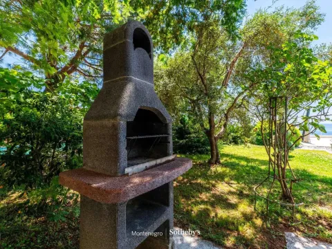 Sale, house, 416m², Utjeha, Bar - image 13