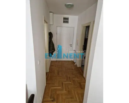 Izdavanje, dvosoban stan, 42m², Novi Beograd Blok 72, Novi Beograd Sve Podlokacije - image 8