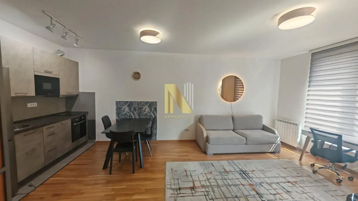 Izdavanje, dvosoban stan, 43m², Sajmište, Novi Sad