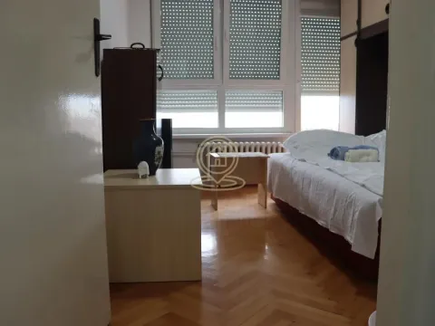 Izdavanje, dvosoban stan, 48m², Kragujevac, Srbija - image 16