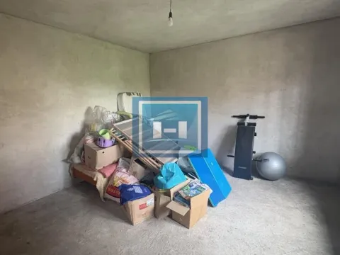 Prodaja, kuća, 157m², Ribarski put, Jagodina - image 19