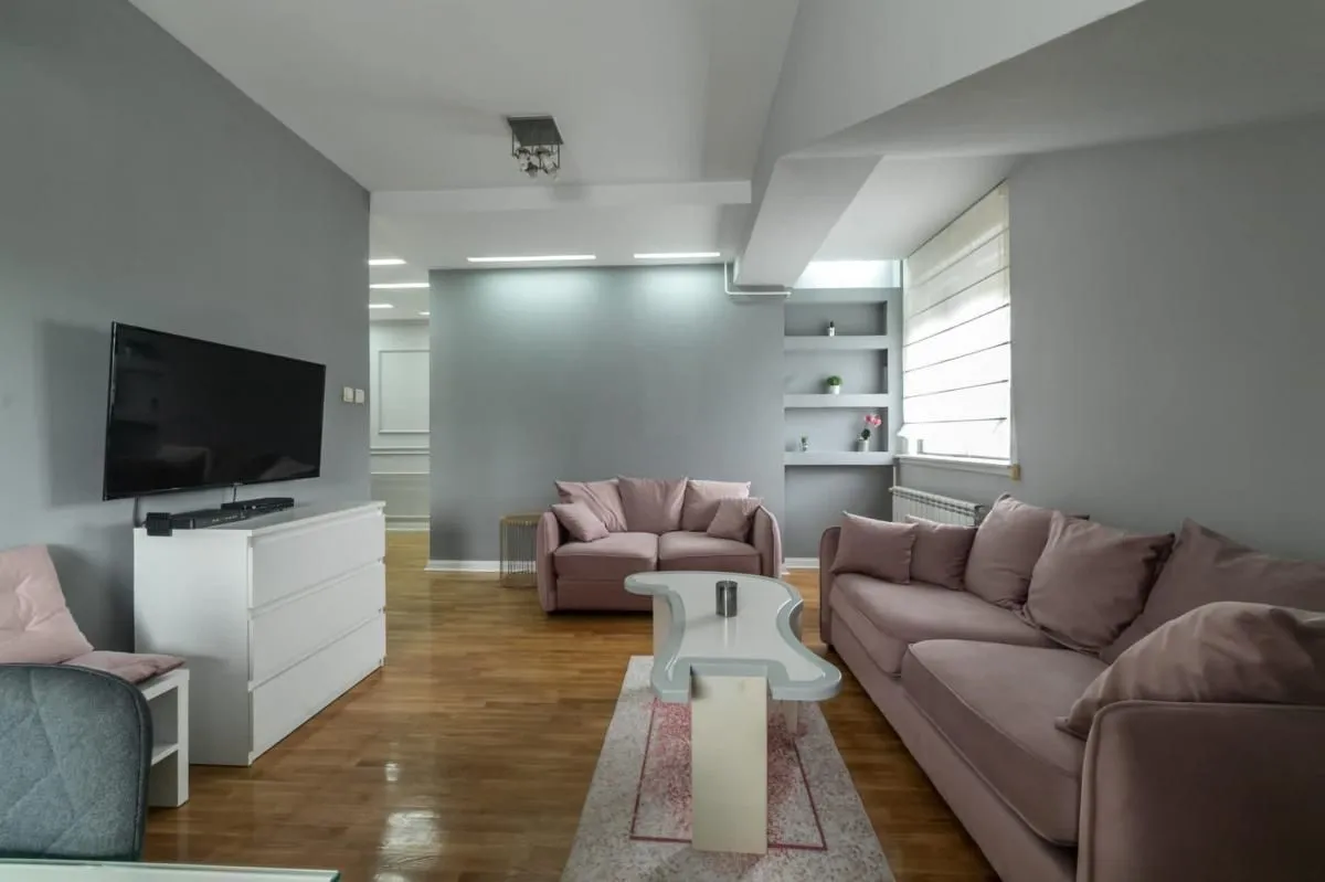 Prodaja, dvosoban stan, 49m², Centar, Novi Sad