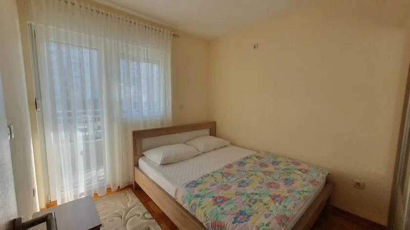 Izdavanje, stan, 65m², Podgorica, Crna Gora