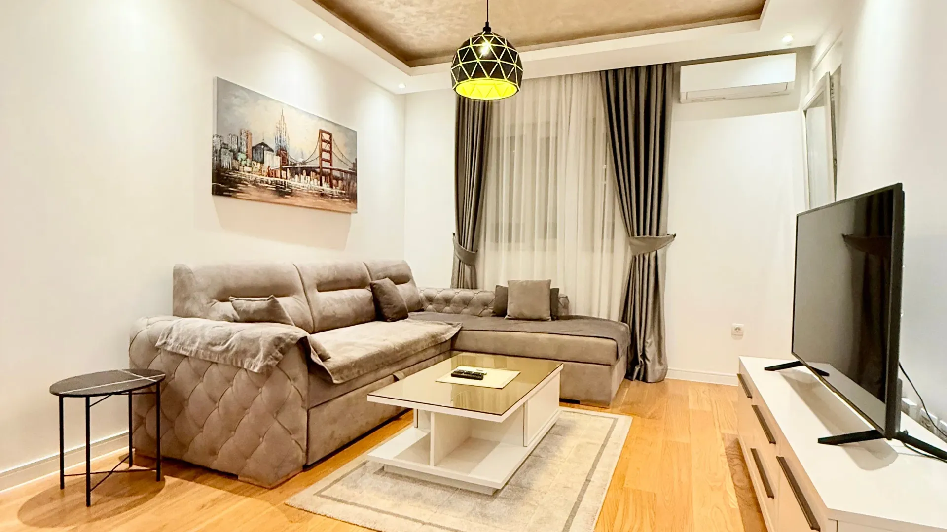 Rent, one bedroom apartment, 49m², Central Point, Podgorica