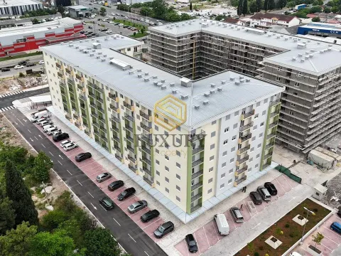 Rent, office space, 47m², Zabjelo, Podgorica - image 1