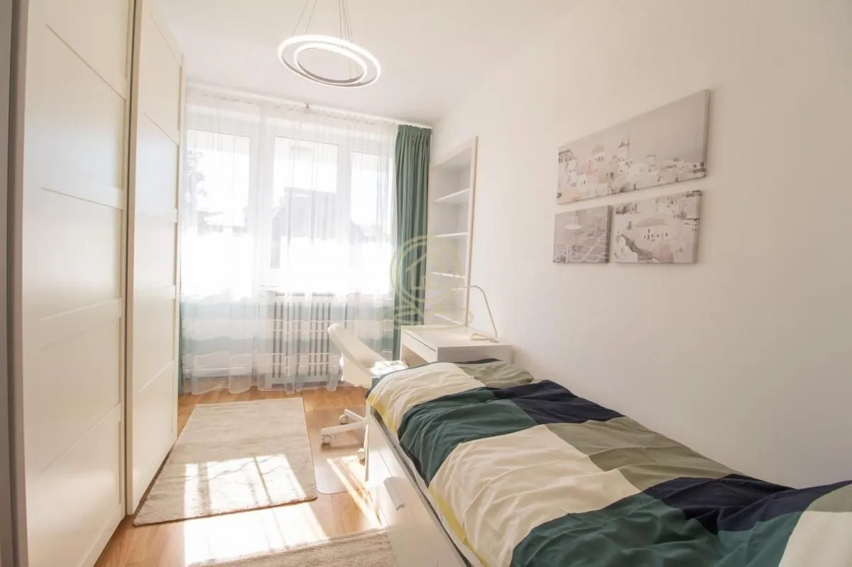 Izdavanje, trosoban stan, 66m², Stari Grad, Beograd