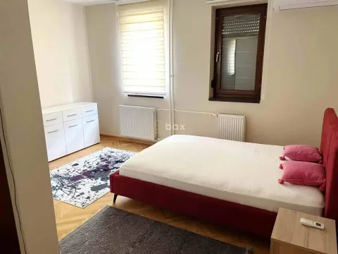 Izdavanje, trosoban stan, 85m², Niš, Srbija - image 6