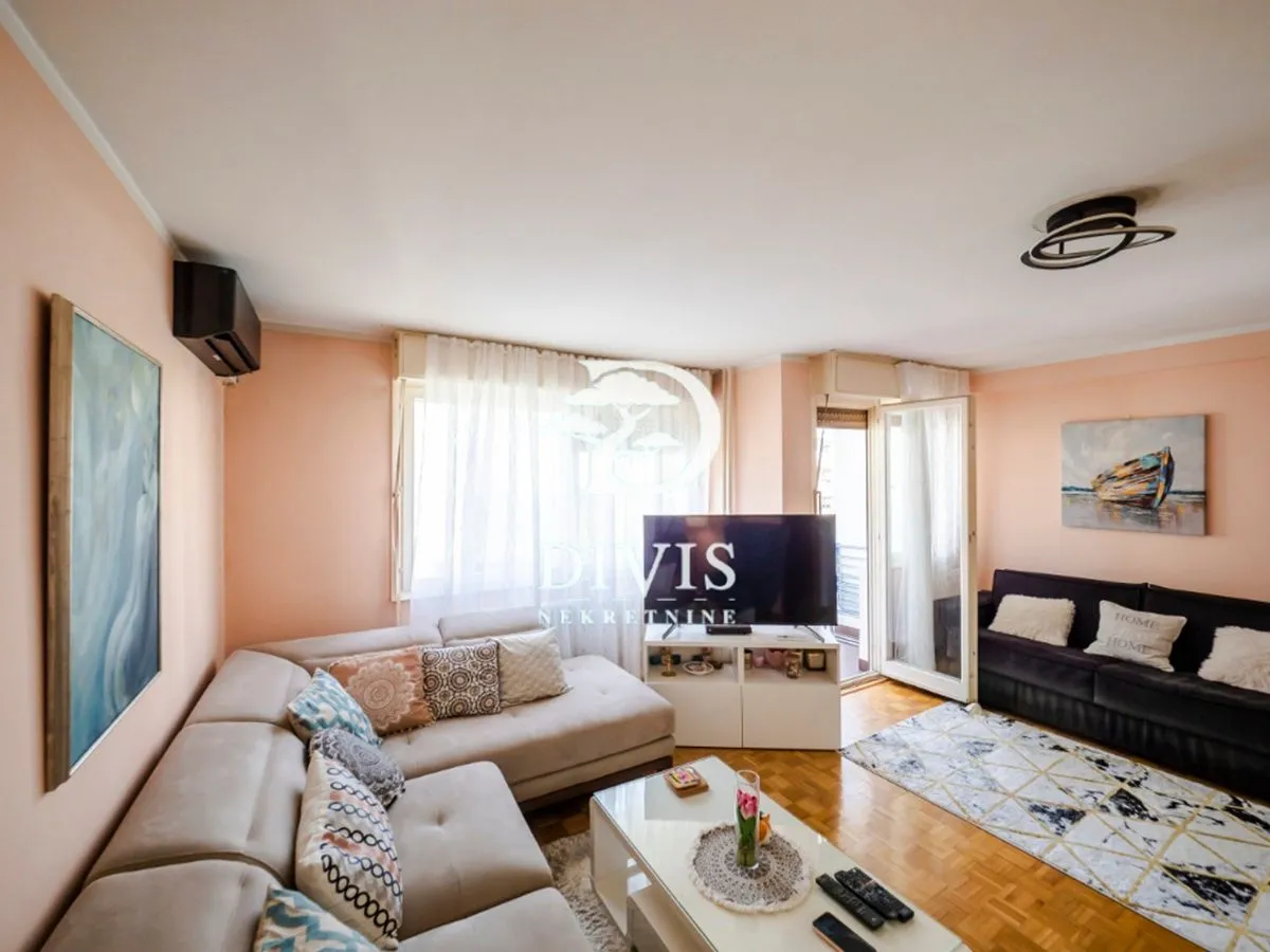 Prodaja, trosoban stan, 85m², Dorćol Sve Podlokacije, Beograd