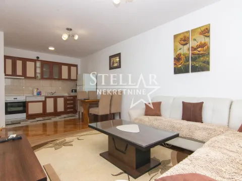 Izdavanje, dvosoban stan, 62m², Stari Aerodrom, Podgorica - image 13