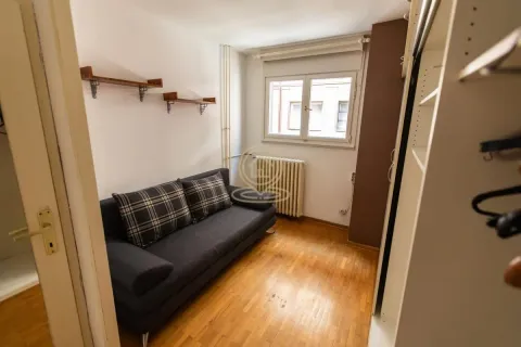 Izdavanje, četvorosoban stan, 90m², Novi Beograd Blok 19, Novi Beograd Sve Podlokacije - image 8