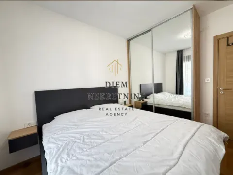 Rent, one bedroom apartment, 47m², City Kvart, Podgorica - image 1