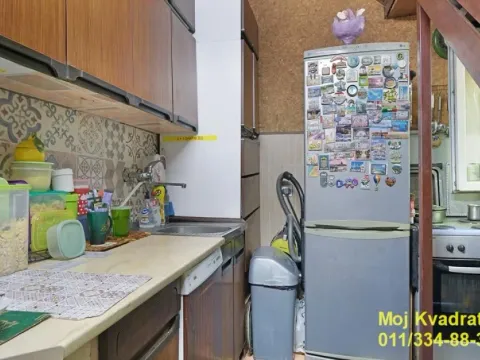 Sale, four bedroom apartment, 98m², Stari Grad, Beograd - image 5