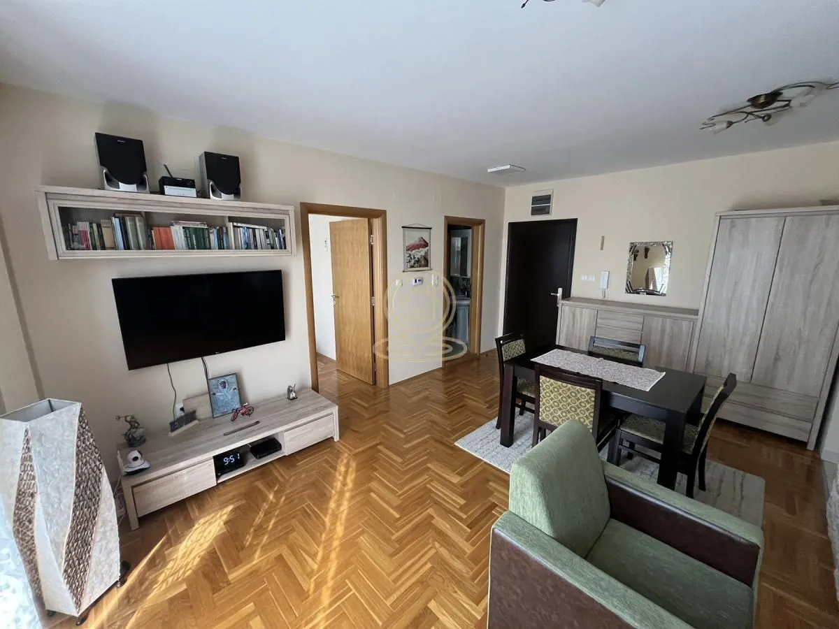 Prodaja, jednosoban stan, 43m², Podbara, Novi Sad Sve Podlokacije