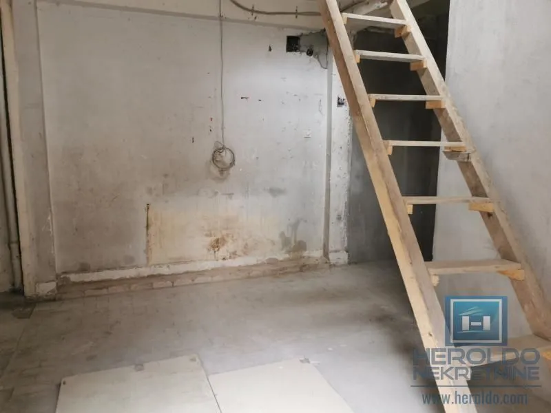 Sale, office space, 68m², Centar, Jagodina