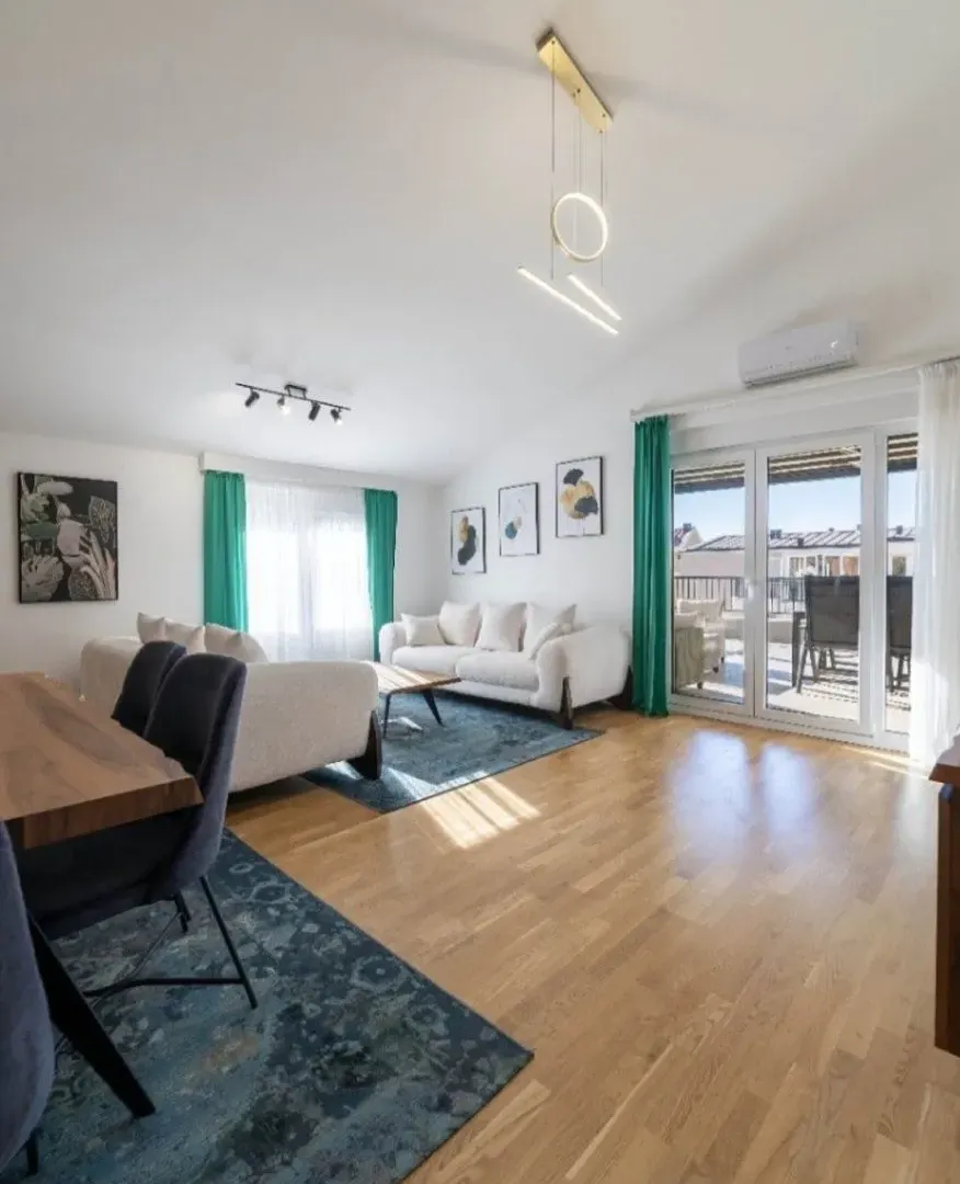 Prodaja, dvosoban stan, 93m², Donja Lastva, Tivat