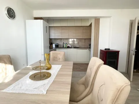 Izdavanje, dvosoban stan, 70m², Donji Kokoti, Podgorica - image 3