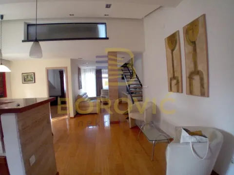Rent, two bedroom apartment, 100m², Savski Venac, Beograd - image 2